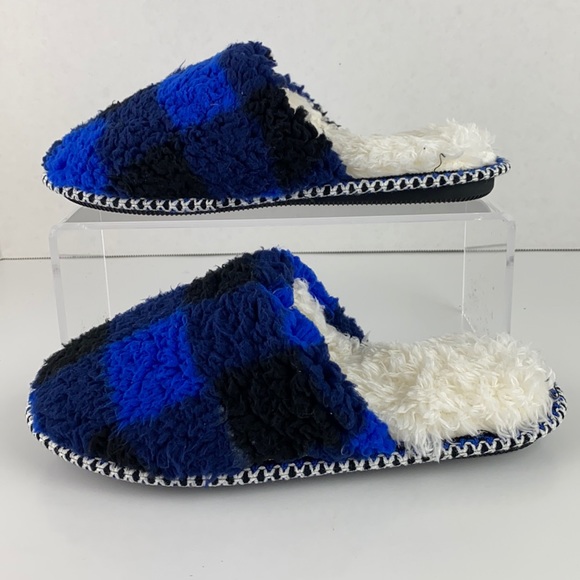 Size 8 Blue Plaid MUK LUKS Faux Shearling Scuff Slippers - Picture 5 of 8